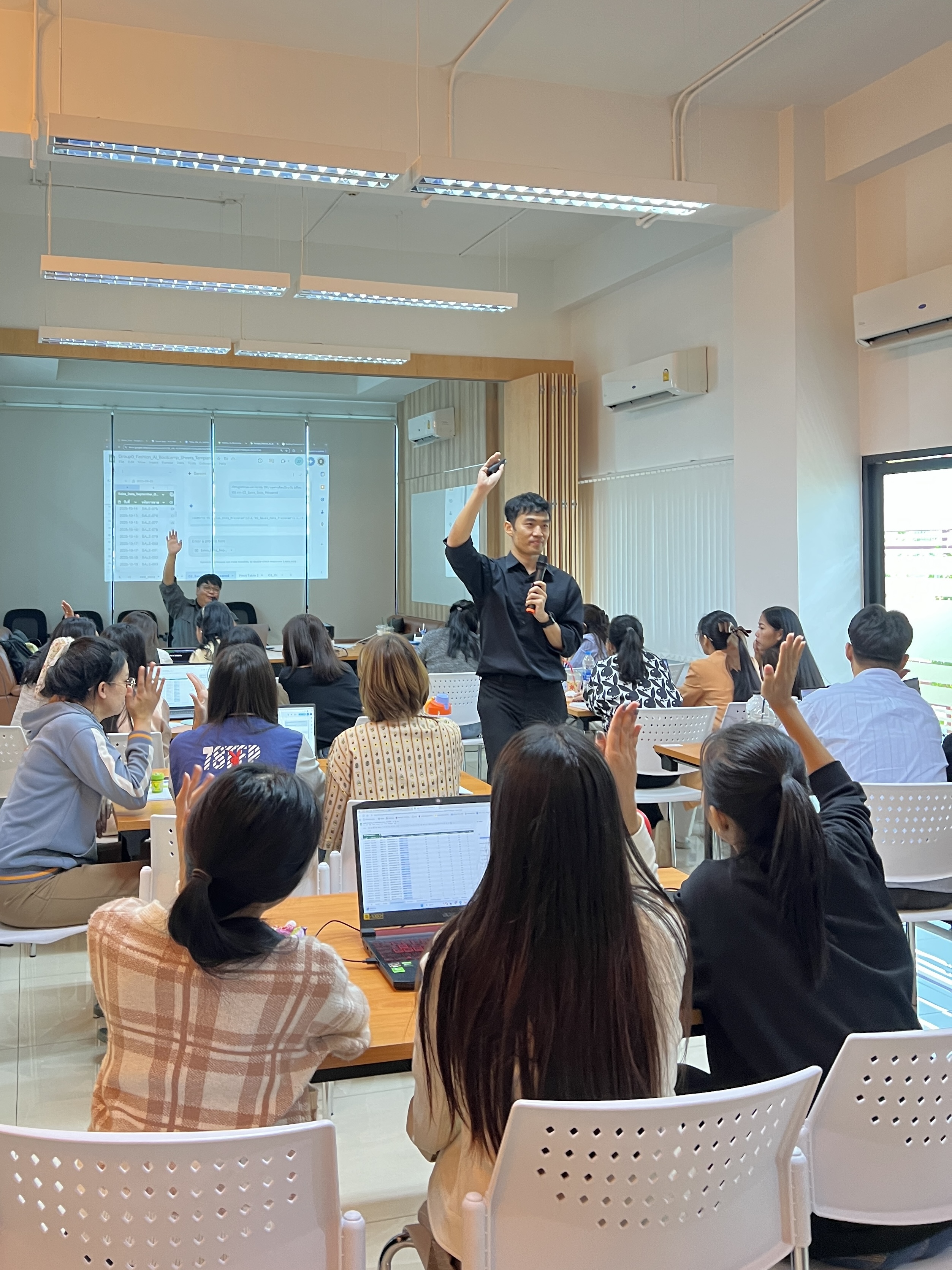 Applied Gen AI for Productivity